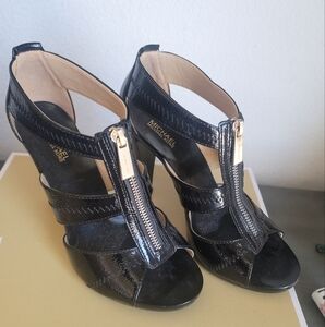 Michael Kors Black Patent Leather Heels with Gold Zipper